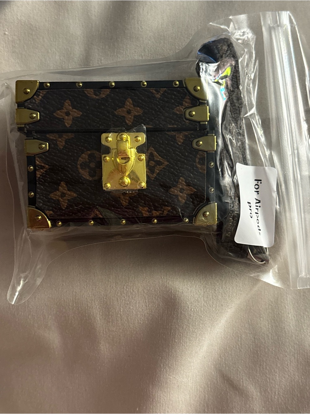 Brand New ! Designer-Style Brown Monogram Trunk AirPod Pro case